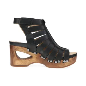 Adie (Black)