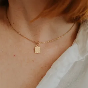 Arch necklace