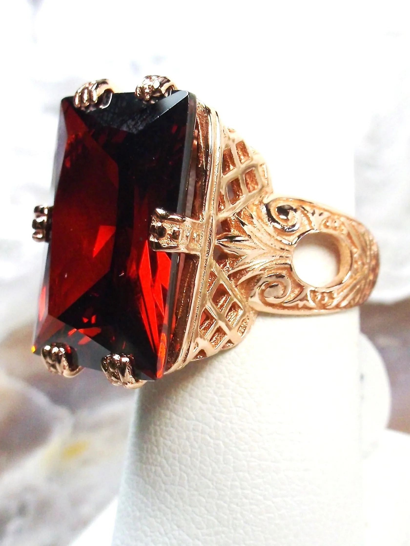 D104, 6 Prong Rose Gold plated Ring, 30ct choice of Gem, Vintage Jewelry #D104