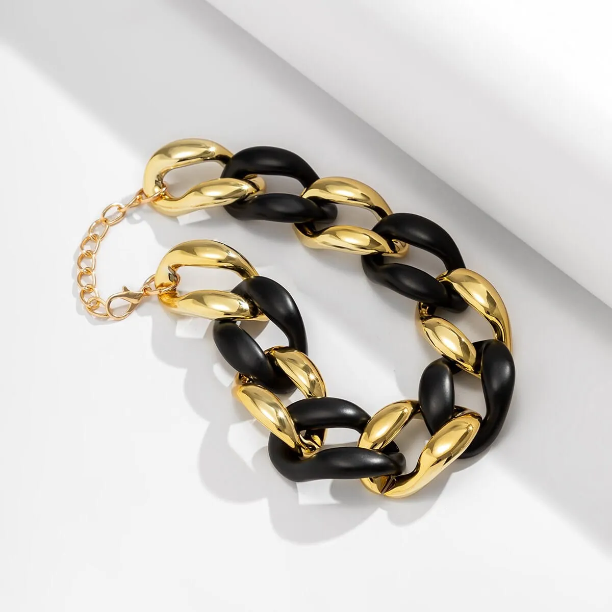 Geometric Chunky Two-tone Curb Chain Choker Necklace