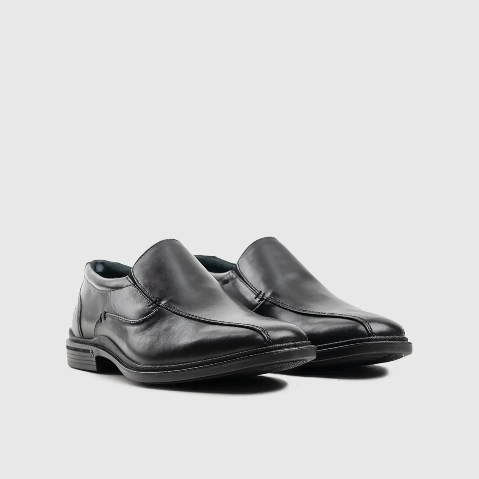 Karter Comfort Slip Ons Black 00817