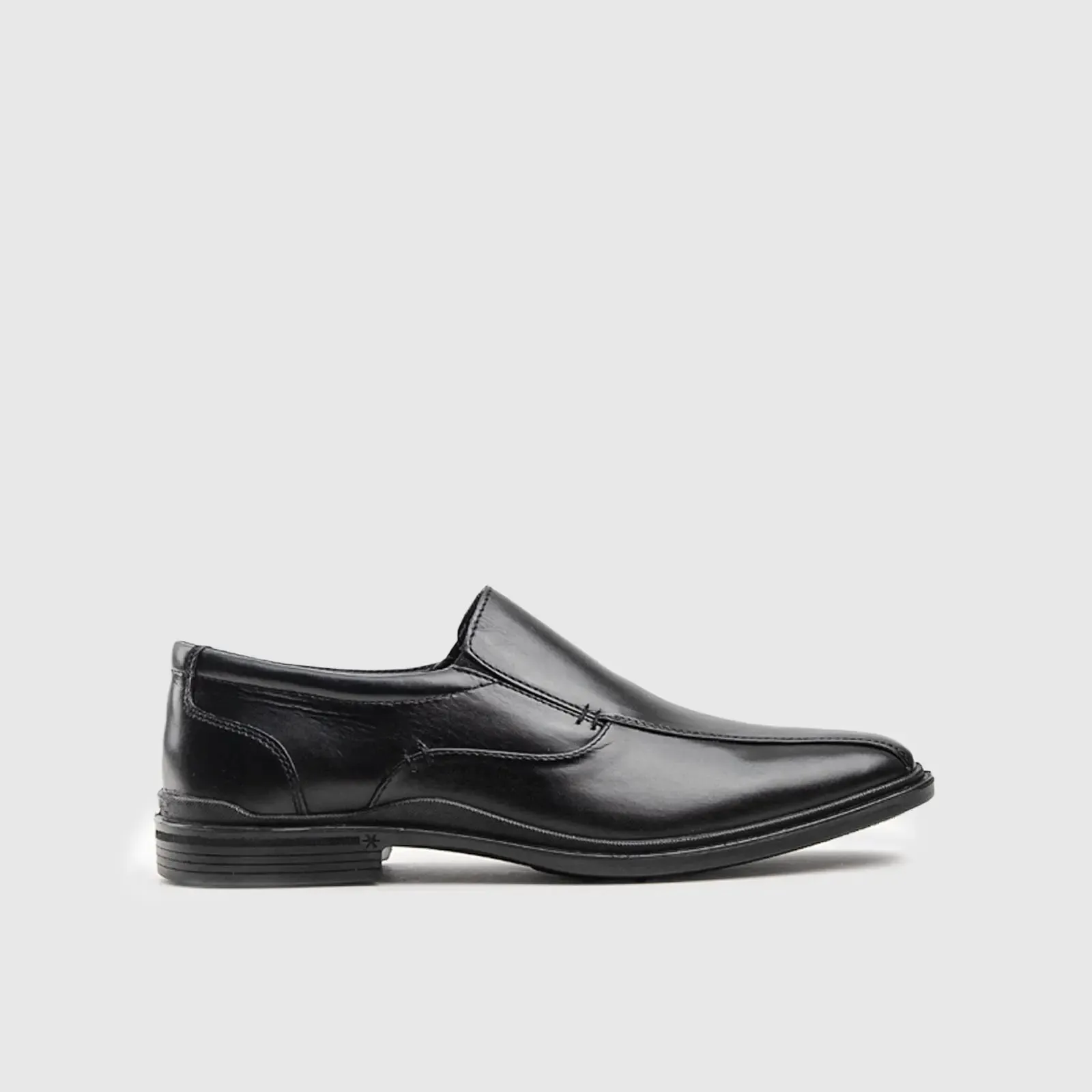 Karter Comfort Slip Ons Black 00817