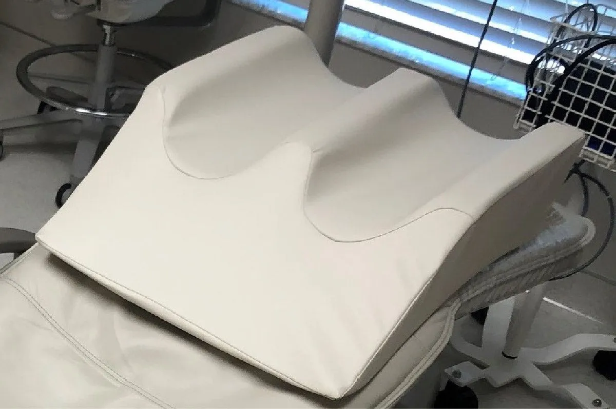 Luxopedic Neck and Back Support