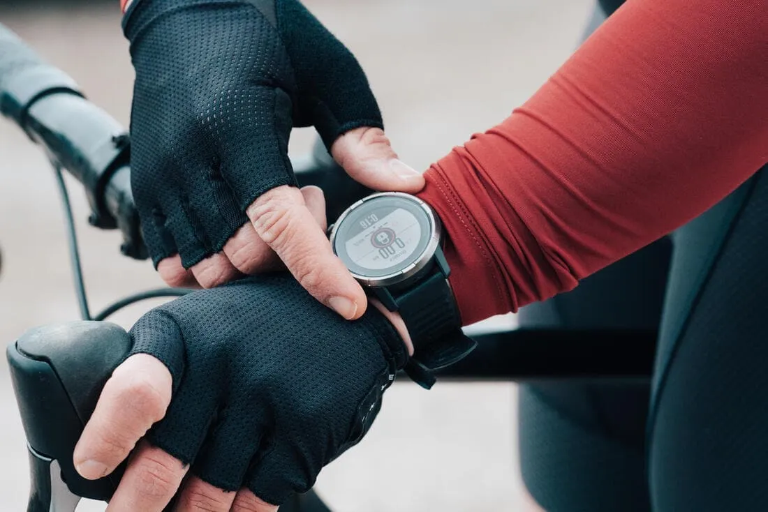 Montre connectee gps 900 by coros noire