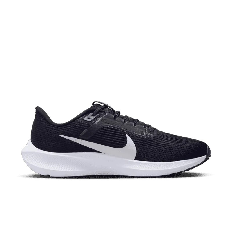 NIKE AIR ZOOM PEGASUS 40