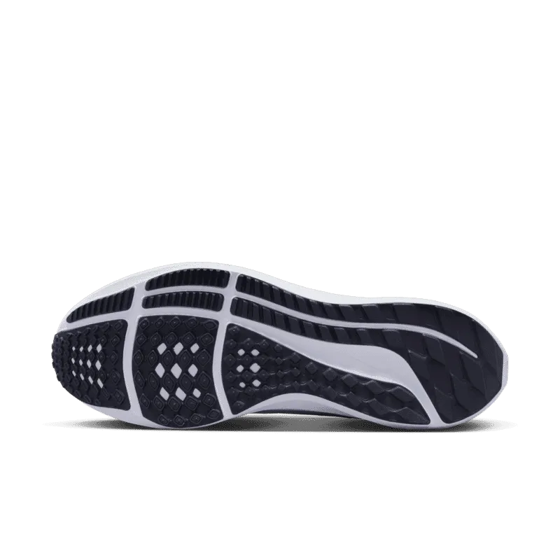 NIKE AIR ZOOM PEGASUS 40