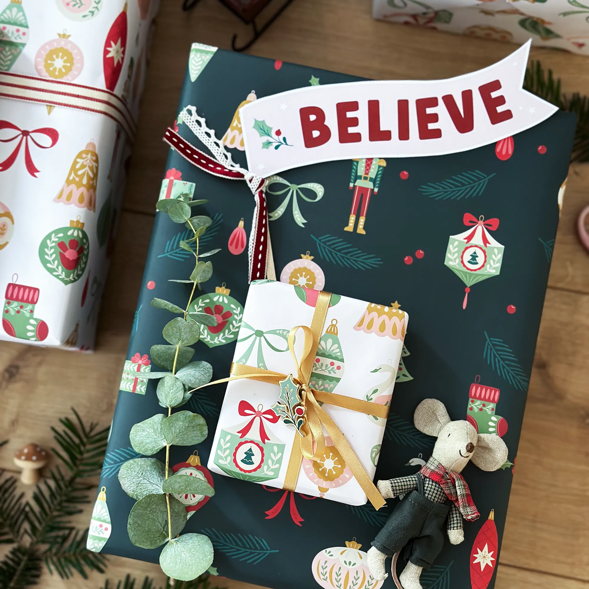 Nutcracker White Christmas Wrapping Paper Set