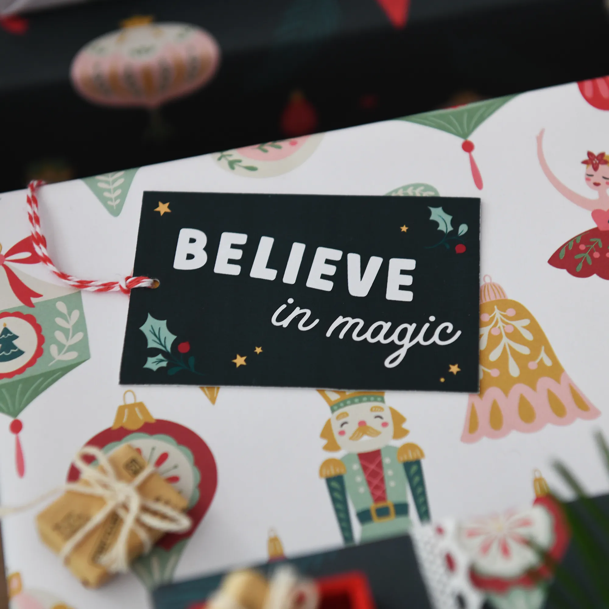 Nutcracker White Christmas Wrapping Paper Set
