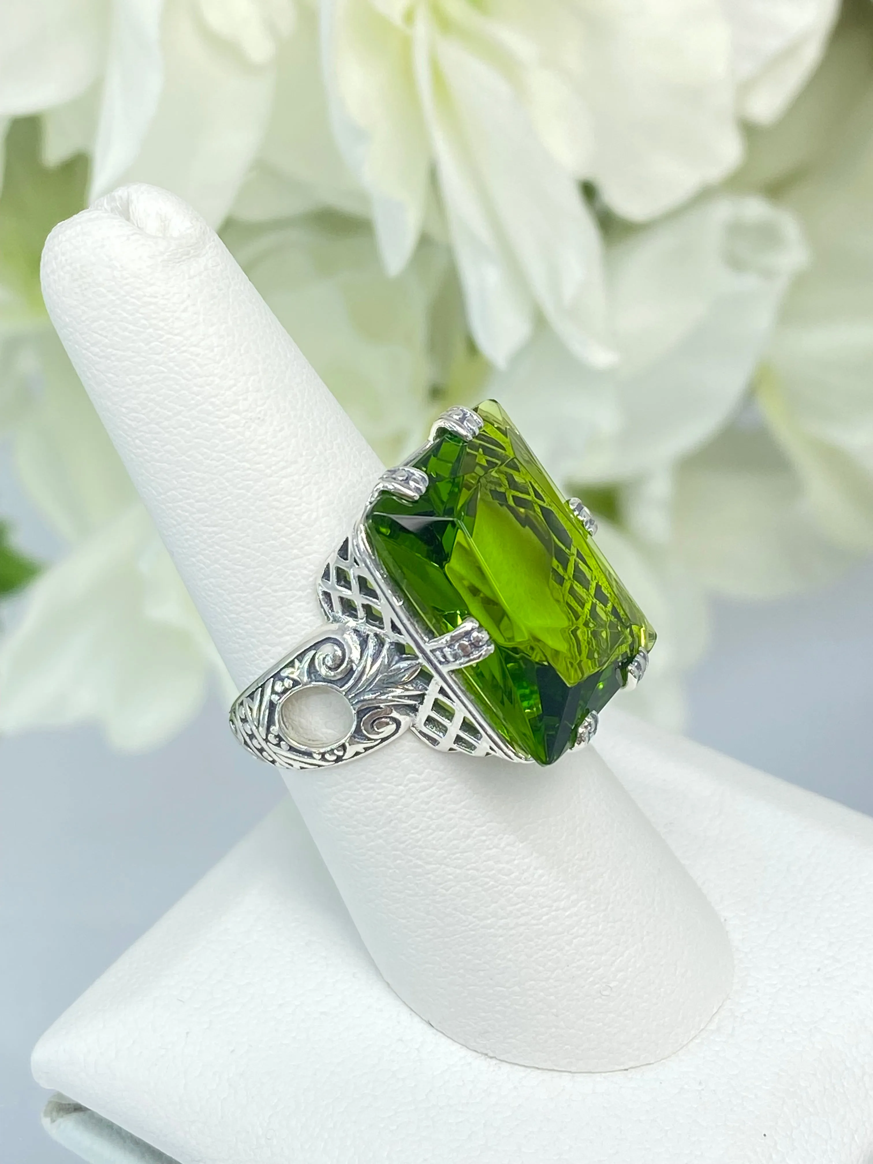 Peridot Ring, Size 8, 6 Prong Ring, 30ct Art Deco Ring, Vintage Jewelry #D104 - Ready to Ship