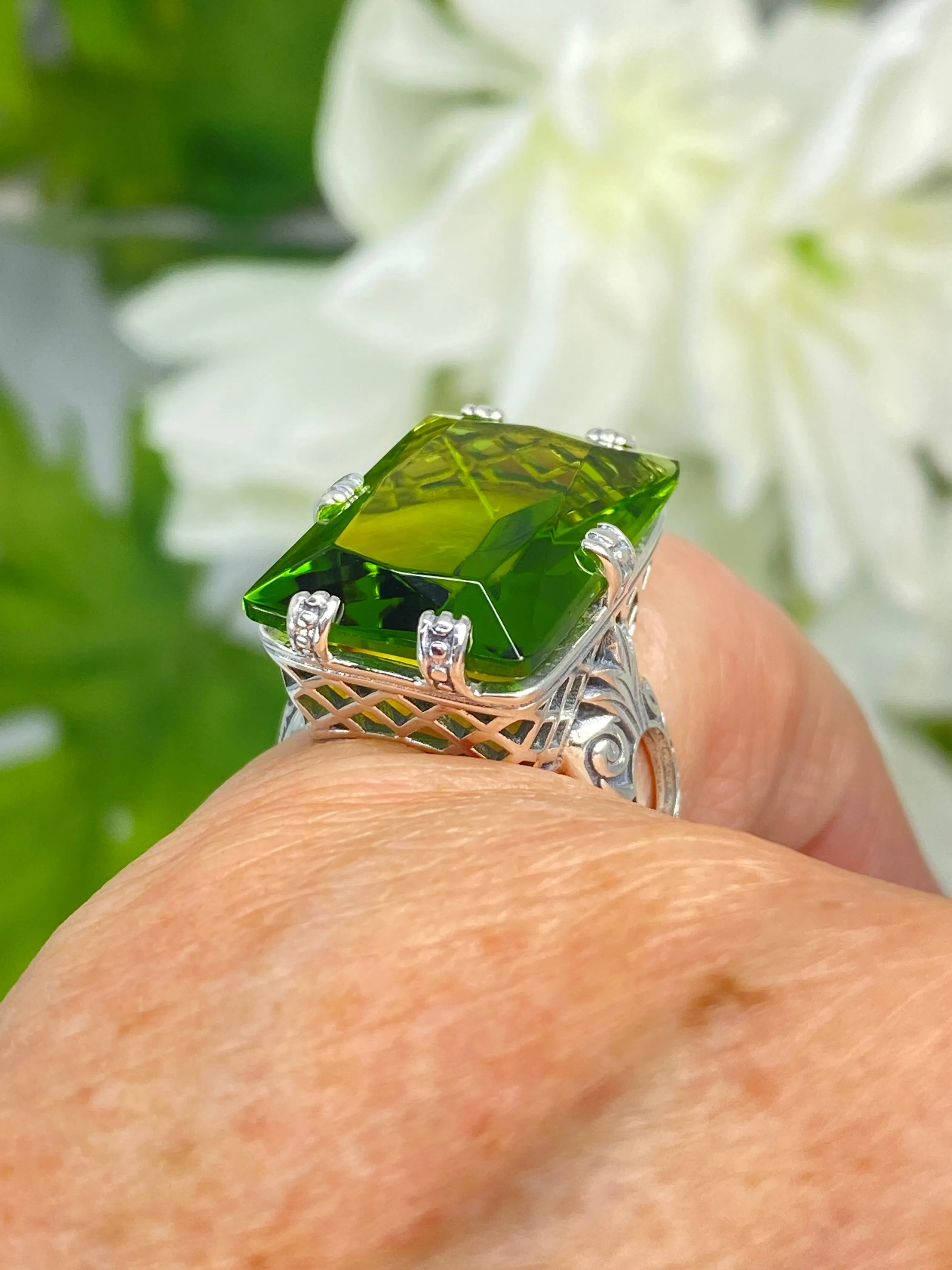 Peridot Ring, Size 8, 6 Prong Ring, 30ct Art Deco Ring, Vintage Jewelry #D104 - Ready to Ship