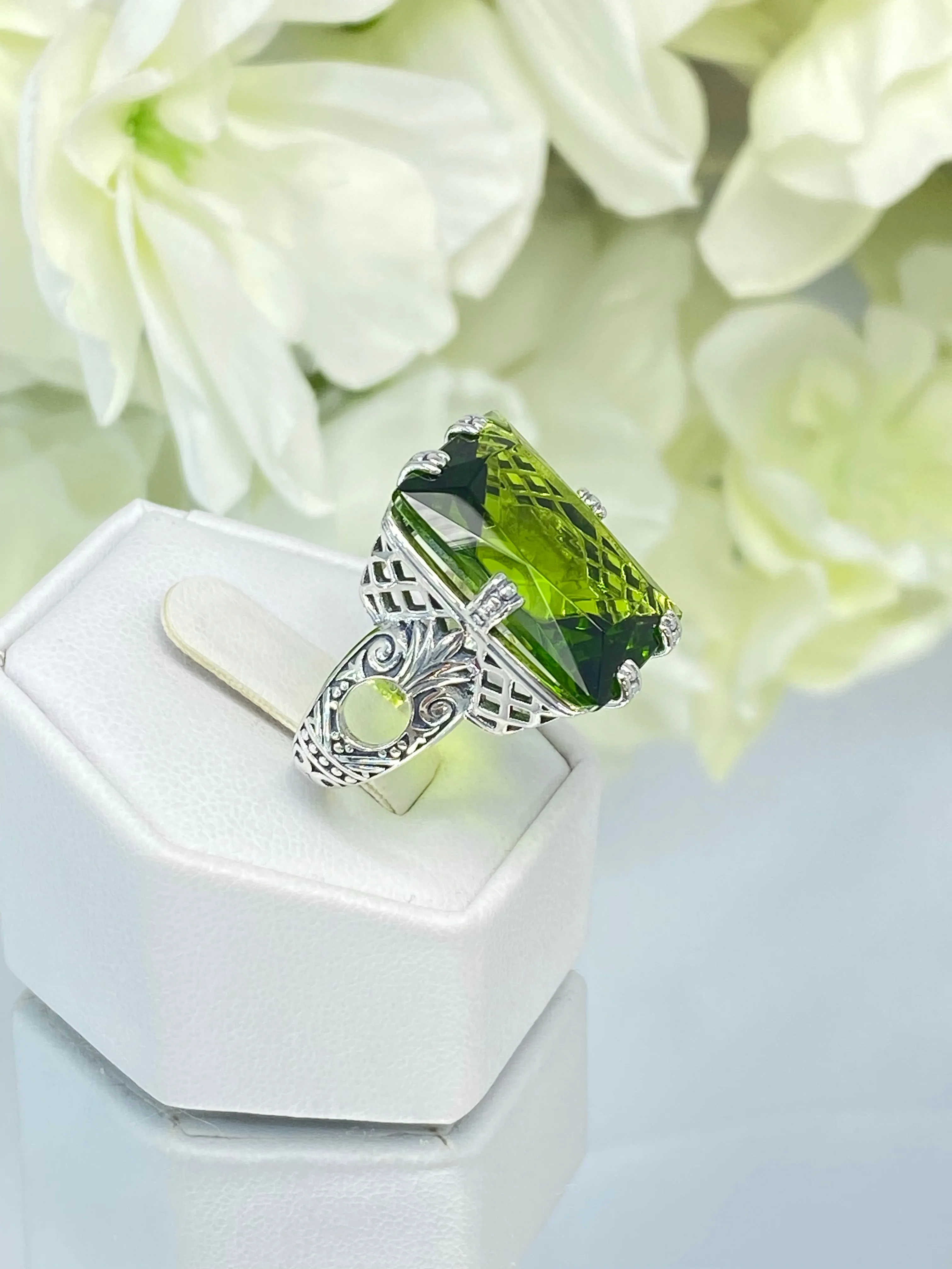 Peridot Ring, Size 8, 6 Prong Ring, 30ct Art Deco Ring, Vintage Jewelry #D104 - Ready to Ship