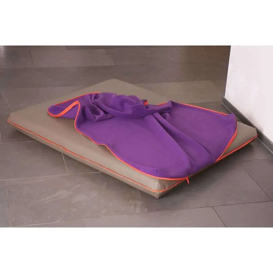 Pet Interiors Orthopedic Dog Mattress  & Blanket PAUL