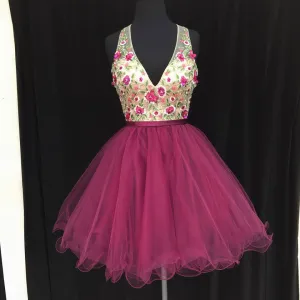 Red Princess V-neck Sleeveless Appliqued Homecoming Dress