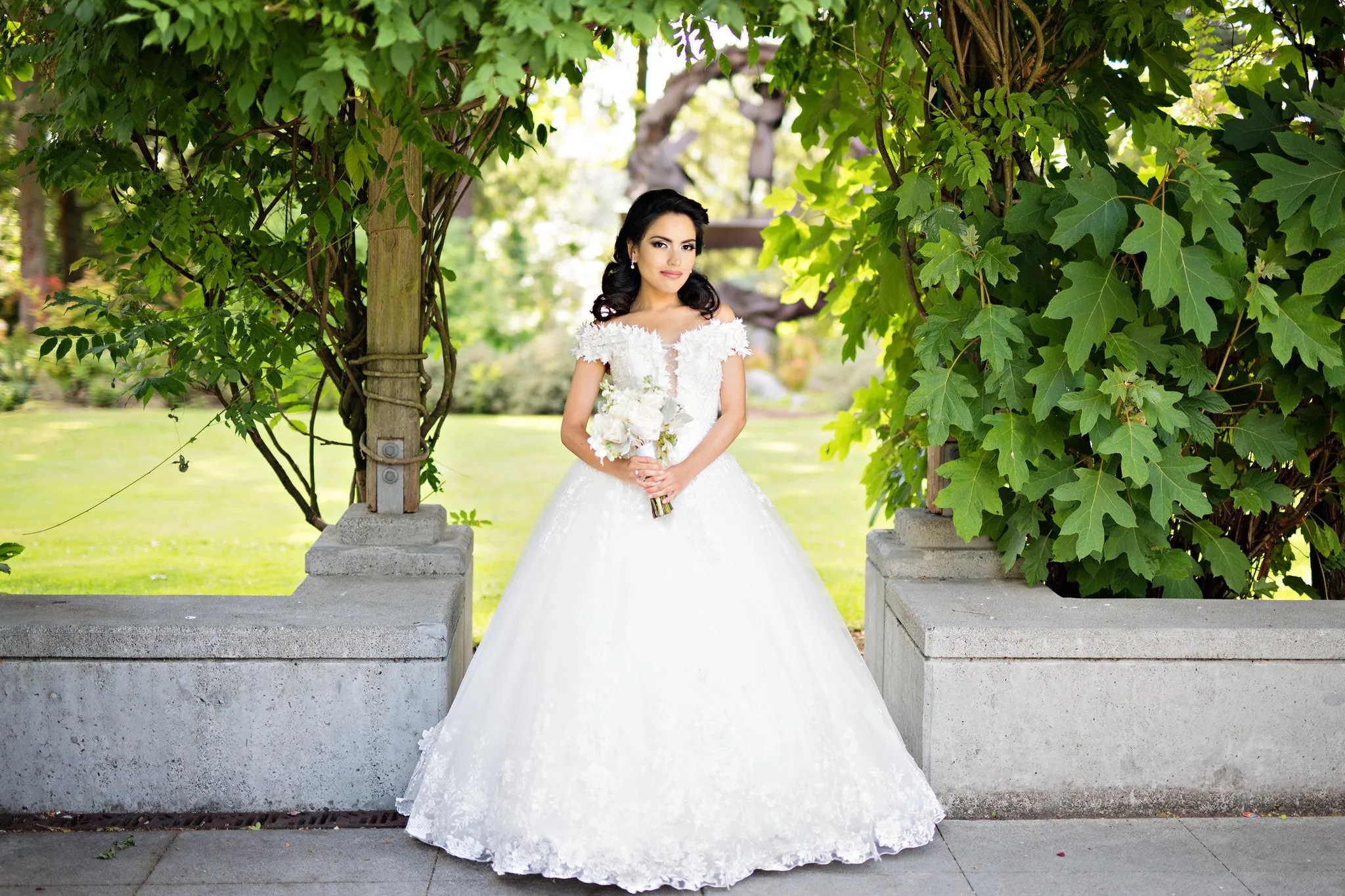 SAMPLE SALE/ Off Shoulder Lace Ball Gown with 3D Flowers (#Alexia)
