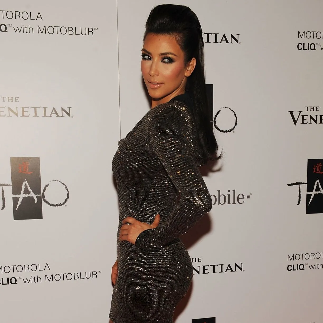 SILVER GLITTER HOODED DRESS