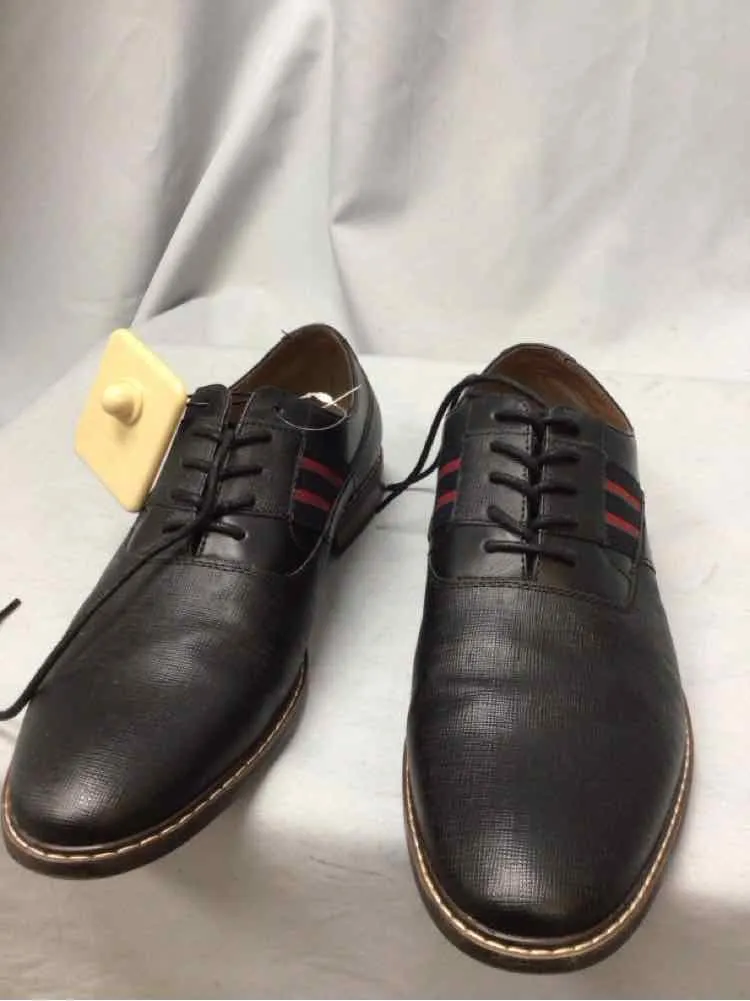 SIZE 11 1/2 APT 9 Men's SHOES