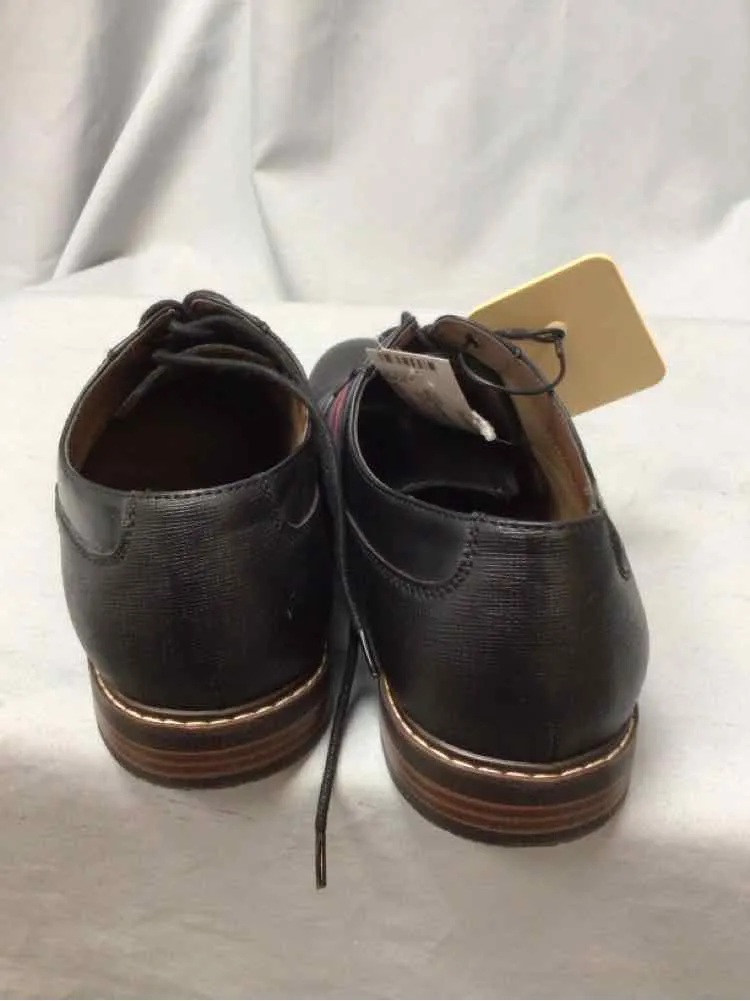 SIZE 11 1/2 APT 9 Men's SHOES