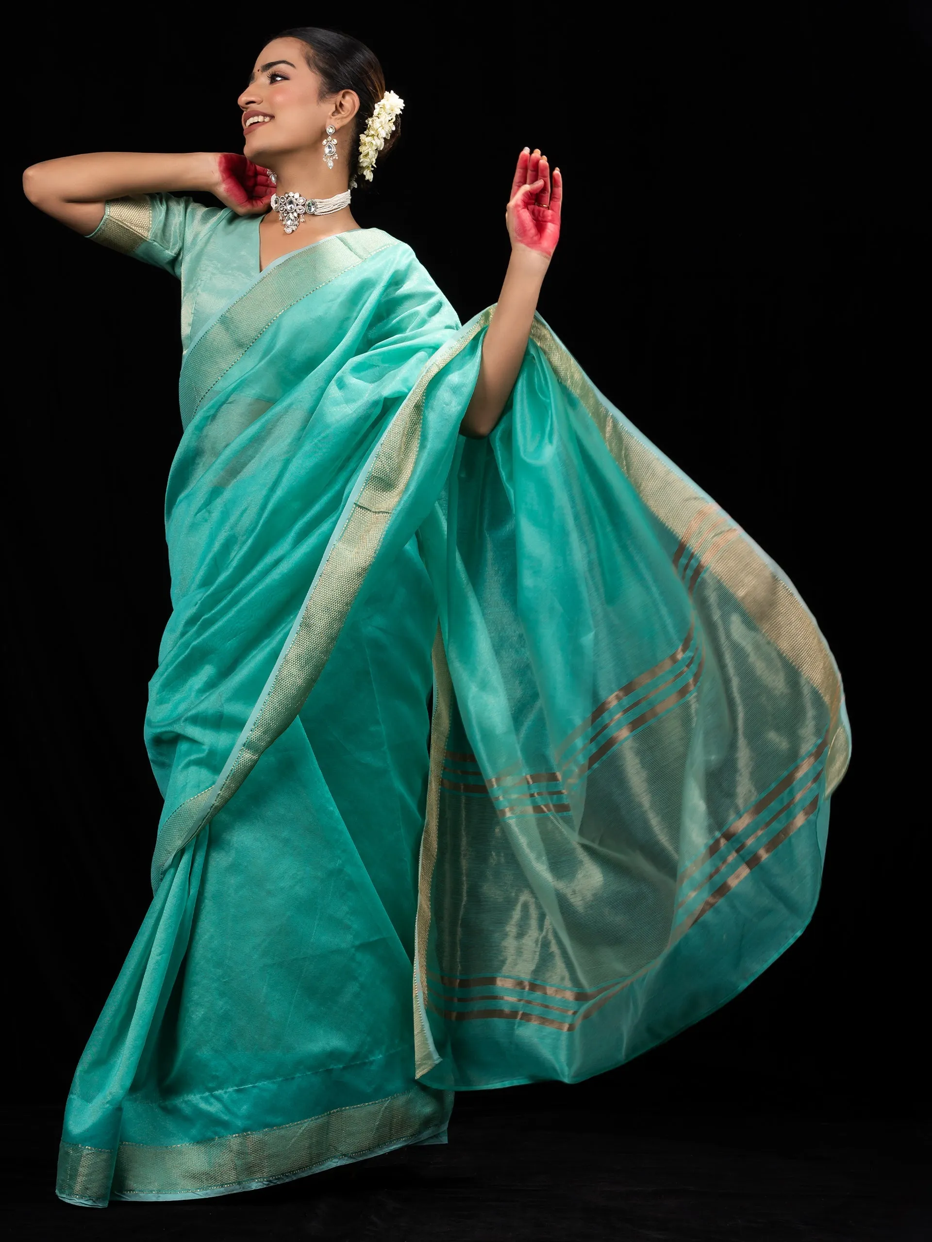 Sky Gold Metallic Soft Fabric Saree with Blouse Fabric